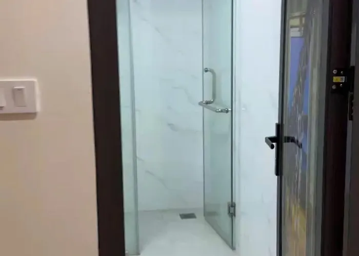 Khach San Phong Hotel Ha Long
